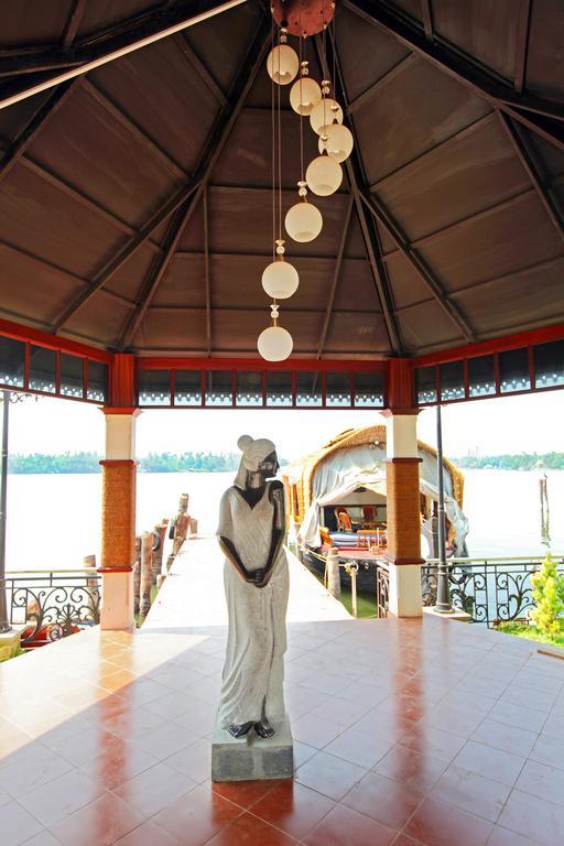 Hotel All Season Kollam Ngoại thất bức ảnh