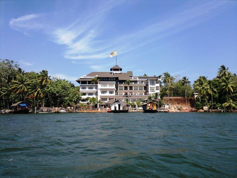 Hotel All Season Kollam Ngoại thất bức ảnh