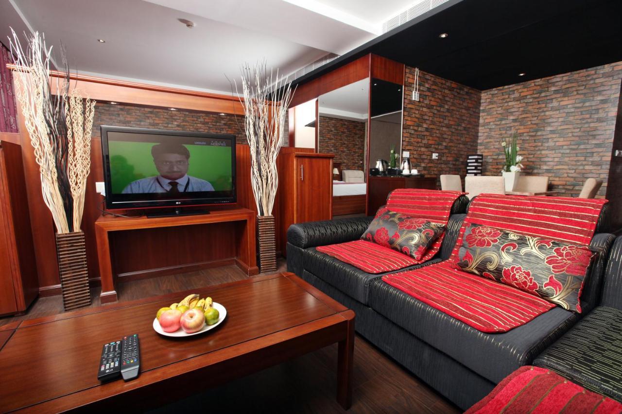 Hotel All Season Kollam Ngoại thất bức ảnh